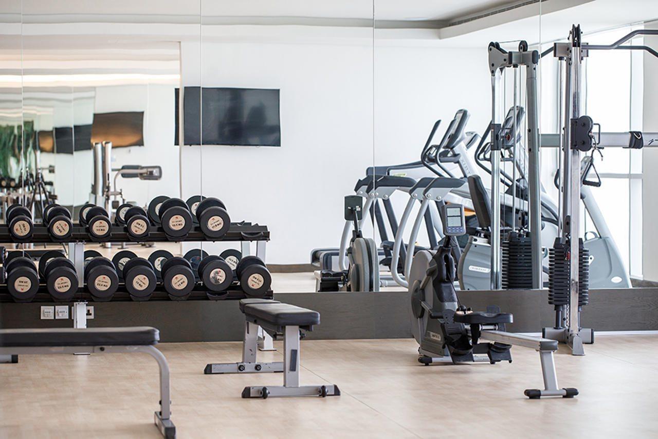 Royal M Al Aqah Beach Resort By Gewan Kültér fotó A gym