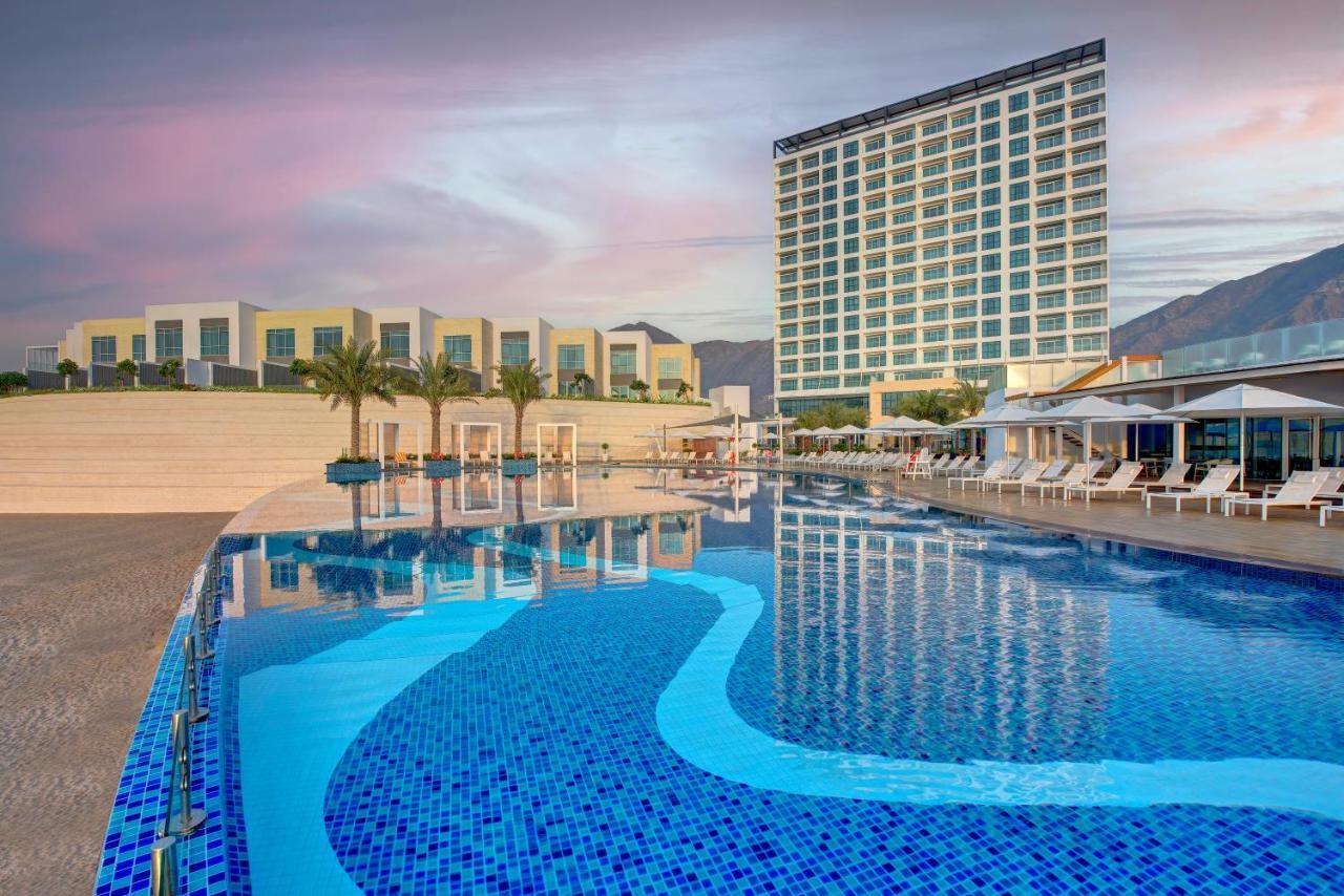 Royal M Al Aqah Beach Resort By Gewan Kültér fotó The hotel's swimming pool